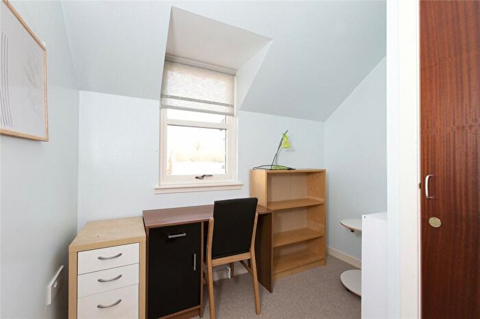 2 Bedroom End Of Terrace House To Rent In Younger Gardens, St Andrews, Fife, KY16