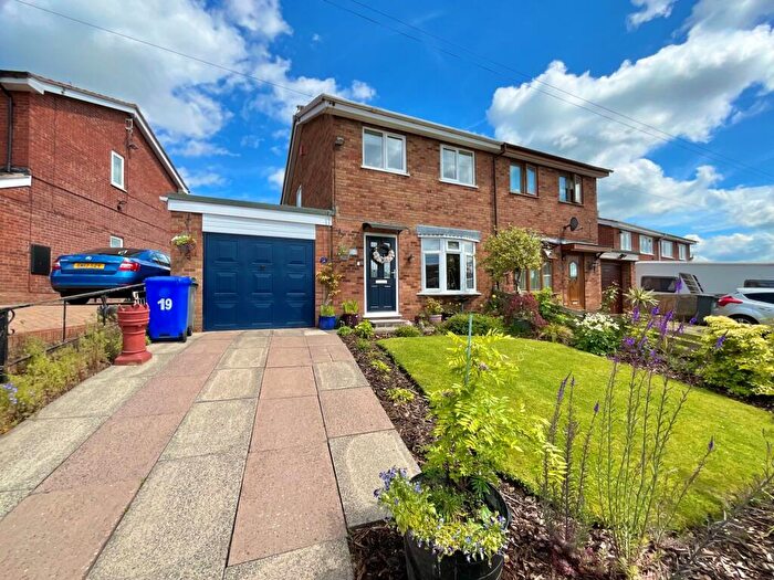 3 Bedroom Semi-Detached House For Sale In Ledbury Crescent, Stoke-On-Trent, ST1