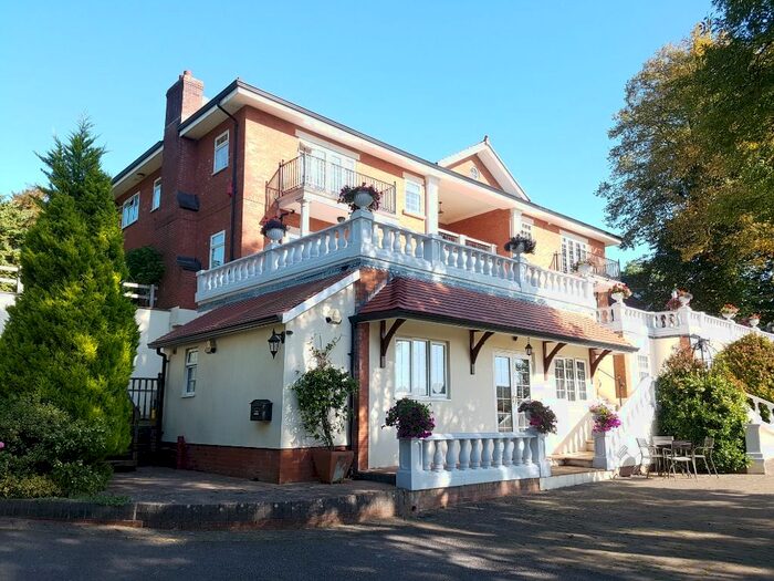 1 Bedroom Flat To Rent In Rhiwbina Hill, Cardiff, CF14