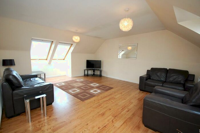 2 Bedroom Apartment To Rent In Seaforth Road, City Centre, Aberdeen, AB24
