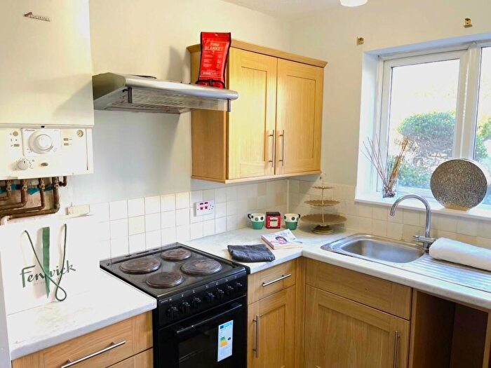 1 Bedroom Flat To Rent In Kendal Walk, Leeds, LS3