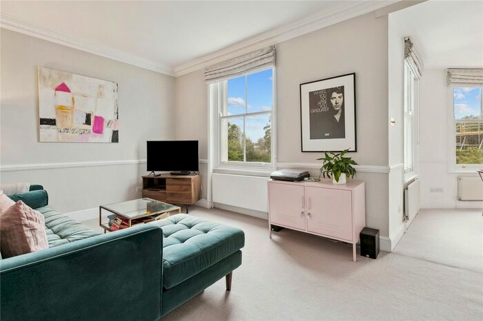 2 Bedroom Flat To Rent In Horbury Crescent, London, W11
