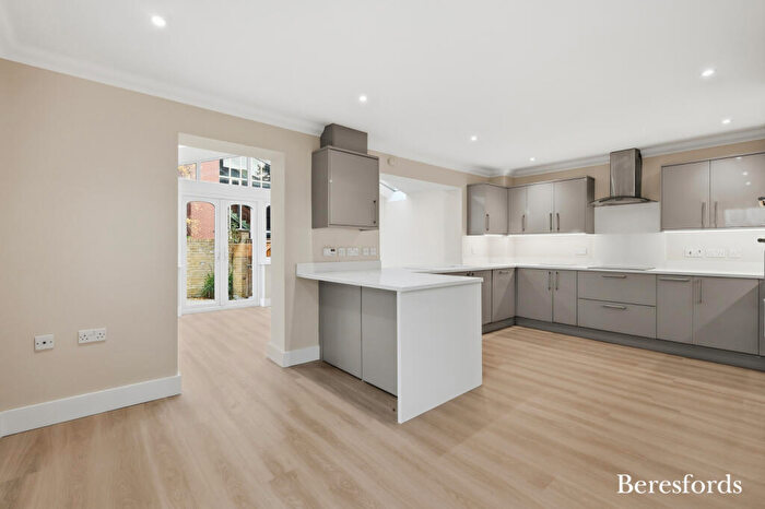 4 Bedroom End Of Terrace House For Sale In St. Peters Street, Colchester, CO1