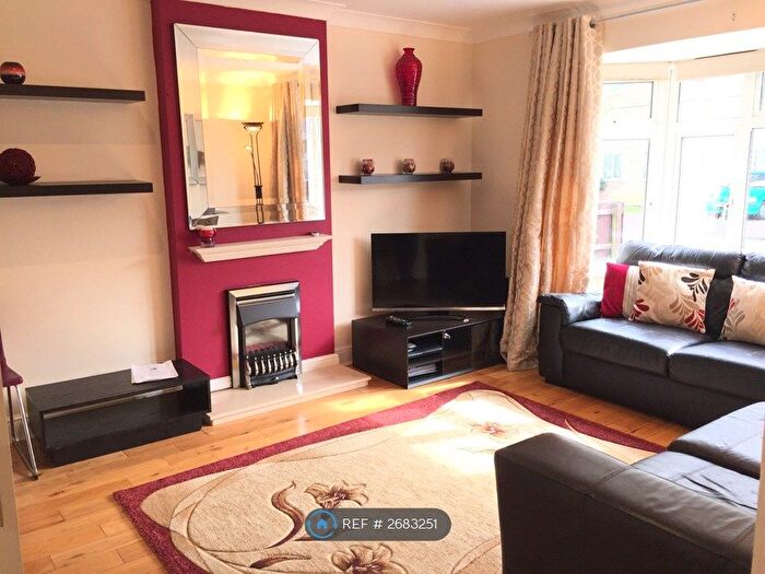 4 Bedroom Semi Detached House To Rent In Elfleda Road, Cambridge, CB5