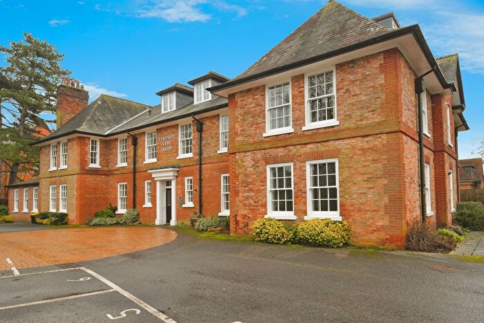 1 Bedroom Flat For Sale In The Broadway, Woodhall Spa, LN10