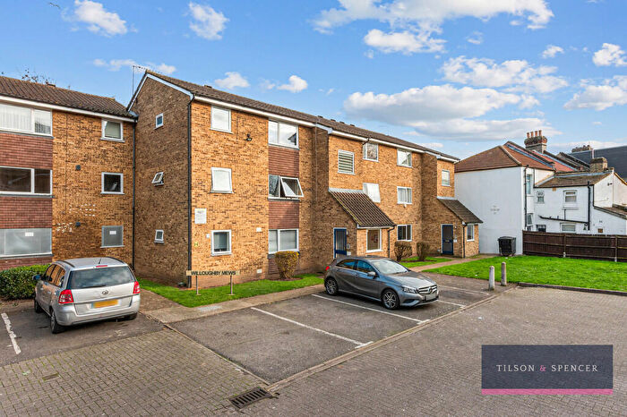 1 Bedroom Flat For Sale In Willoughby Lane, London, N17