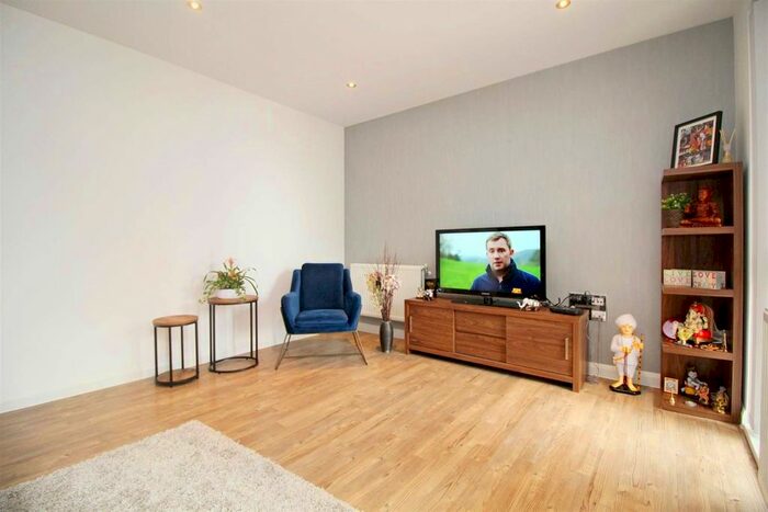 2 Bedroom Flat To Rent In Brannigan Way, Edgware, HA8