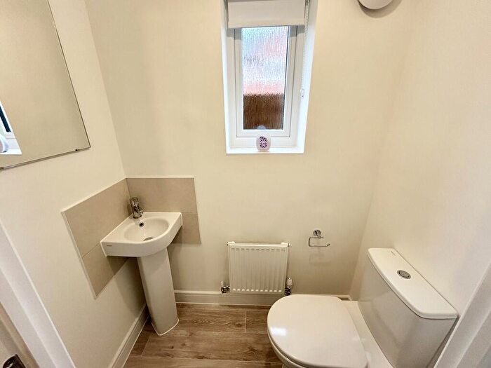 2 Bedroom End Of Terrace House To Rent In Tamerlane Road, Crewe, Cheshire, CW1