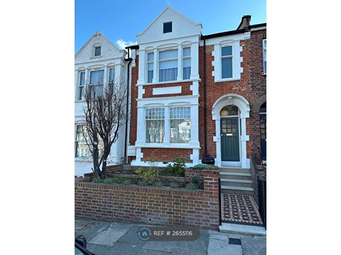 3 Bedroom Terraced House To Rent In Mayhill Road, London, SE7