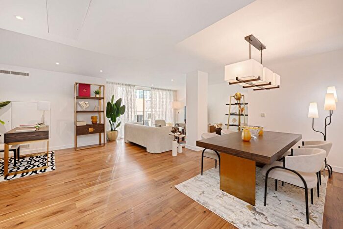 2 Bedroom Flat To Rent In Fitzrovia, W1W