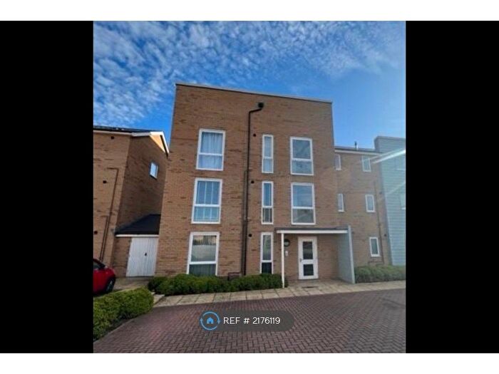 1 Bedroom Flat To Rent In Buttercup Crescent, Bristol, BS16