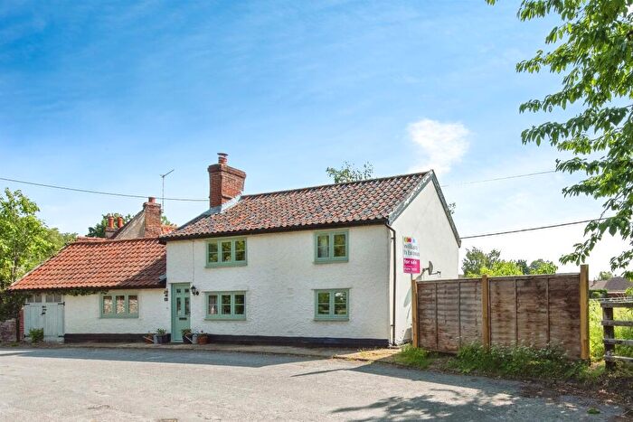 2 Bedroom Detached House For Sale In Old Barningham Road, Stanton, Bury St. Edmunds, IP31