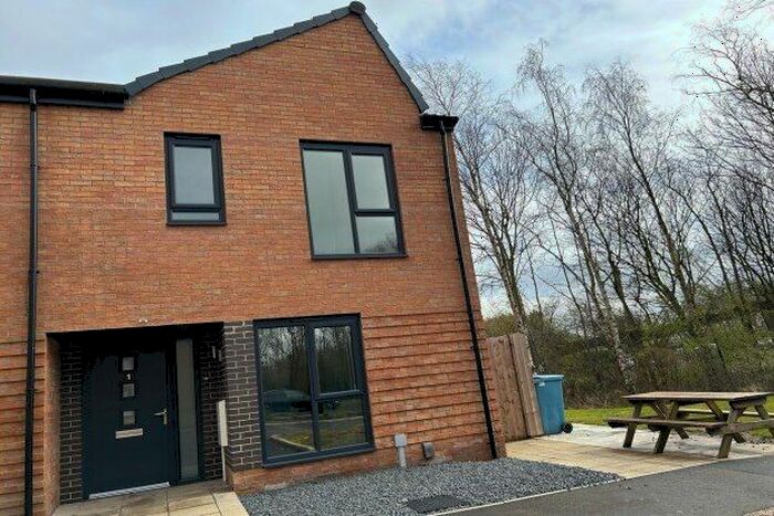 3 Bedroom Property To Rent In Hemingfield Grove, Great Sankey, Warrington, WA5