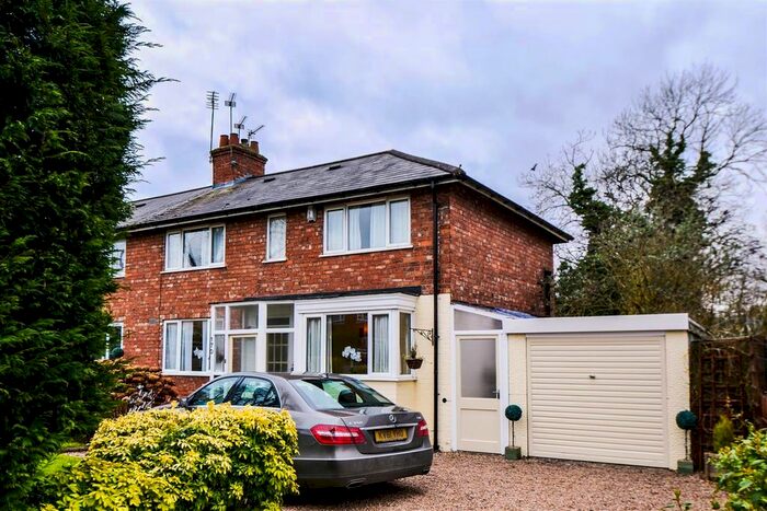 3 Bedroom Semi-Detached House To Rent In Linden Road, Bournville, Birmingham, West Midlands, B30