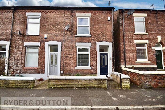 2 Bedroom End Of Terrace House To Rent In Dogford Road, Royton, Oldham, Greater Manchester, OL2
