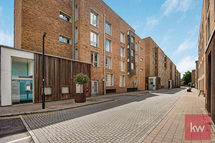 1 Bedroom Apartment For Sale In Kidwells Close, Maidenhead, SL6