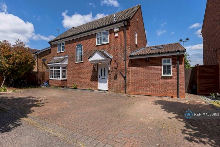 5 Bedroom Detached House To Rent In Headington Drive, Cambridge, CB1