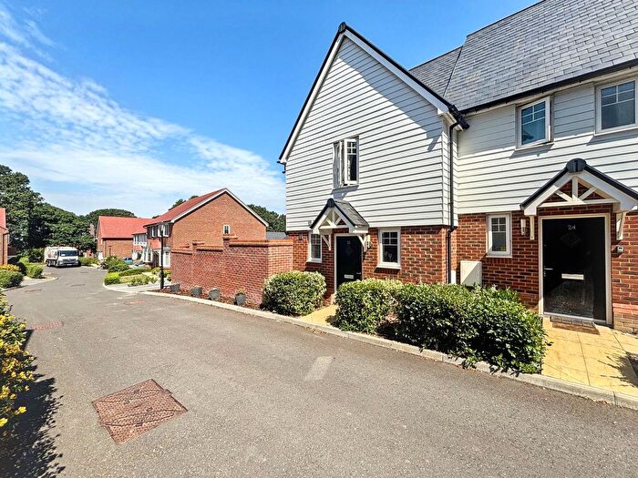 2 Bedroom Semi Detached House For Sale In Gracelands Drive, Bexhill-On-Sea, TN39