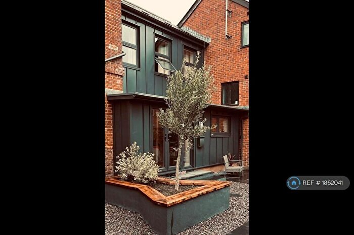 1 Bedroom Terraced House To Rent In Williams Court, Cullompton, EX15