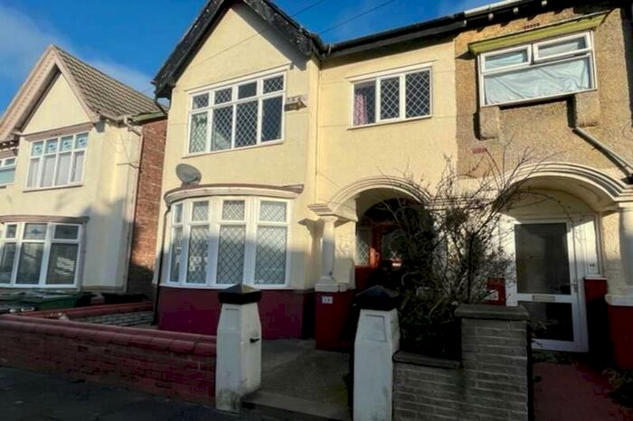 4 Bedroom Semi-Detached House To Rent In Knowsley Road, Wallasey, CH45
