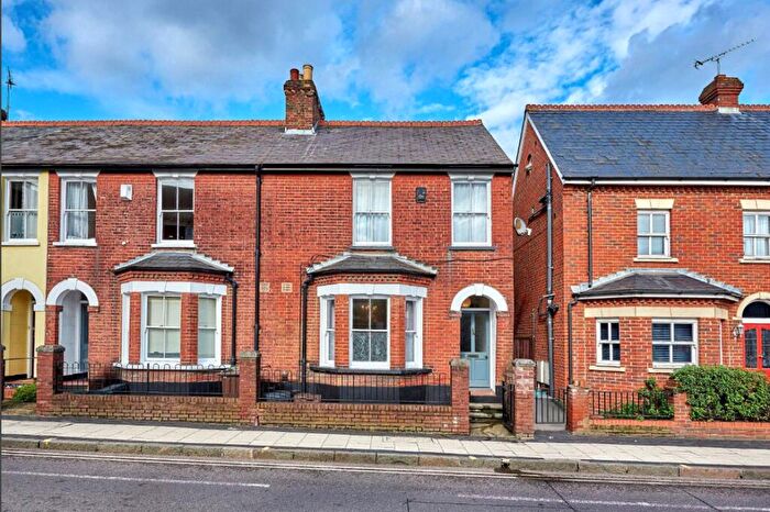 4 Bedroom End Of Terrace House For Sale In Victoria Street, St Albans, Herts, AL1