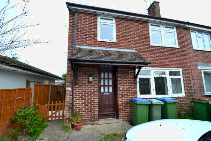 1 Bedroom Maisonette To Rent In Farhalls Crescent, Horsham, West Sussex, RH12