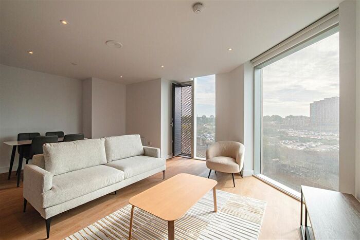 2 Bedroom Apartment To Rent In Crown View, M4