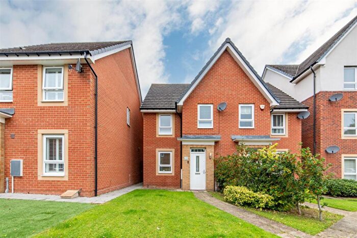 3 Bedroom Semi-Detached House For Sale In Ryder Court, Newcastle Upon Tyne, NE12
