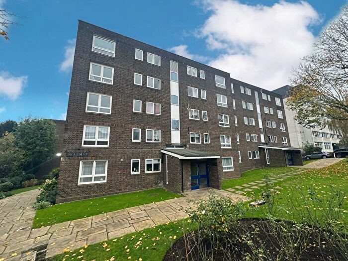 2 Bedroom Flat For Sale In Flat Braemar, Kersfield Road, London, SW15