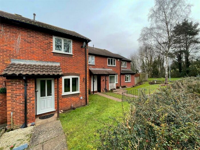 2 Bedroom Terraced House To Rent In Kenbury Drive, Exeter, Devon, EX2