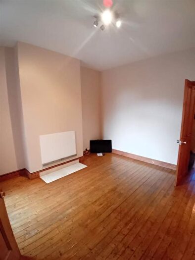 4 Bedroom Property To Rent In Broomfield Road, Earlsdon, Coventry, CV5