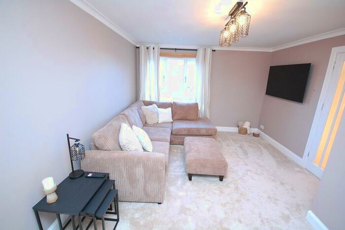 1 Bedroom Flat To Rent In Falkland Avenue, Cove Bay, Aberdeen, AB12