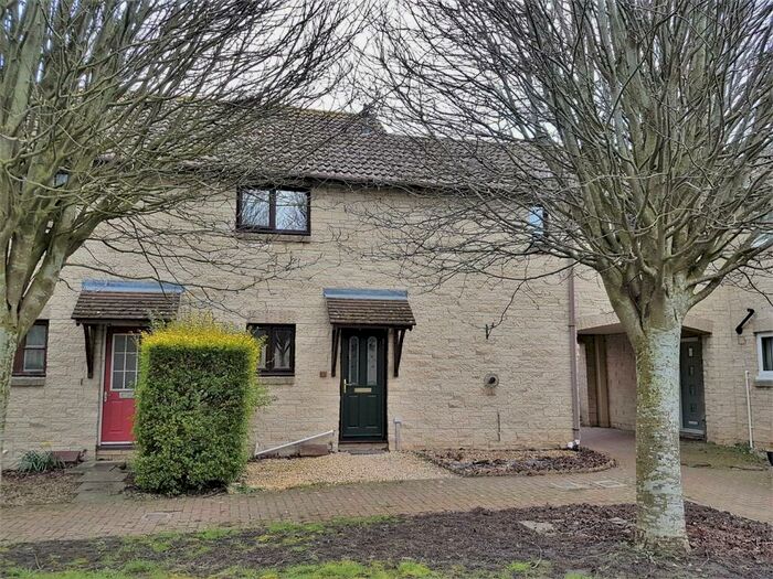 2 Bedroom Terraced House To Rent In Jasmine Close, Calne, SN11