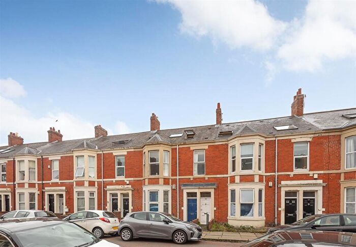 5 Bedroom Maisonette To Rent In Bayswater Road, Jesmond, Newcastle Upon Tyne, NE2