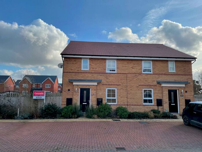 2 Bedroom House To Rent In Aqua Drive, Hampton Water, Peterborough, PE7