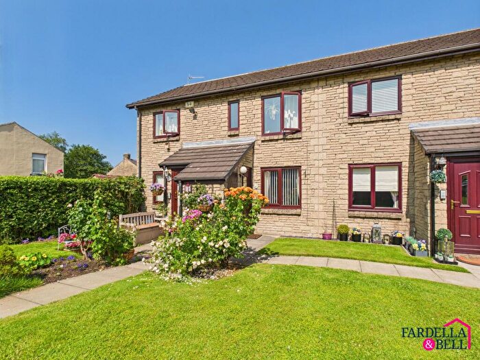 2 Bedroom Flat For Sale In Albion Court, Burnley, BB11