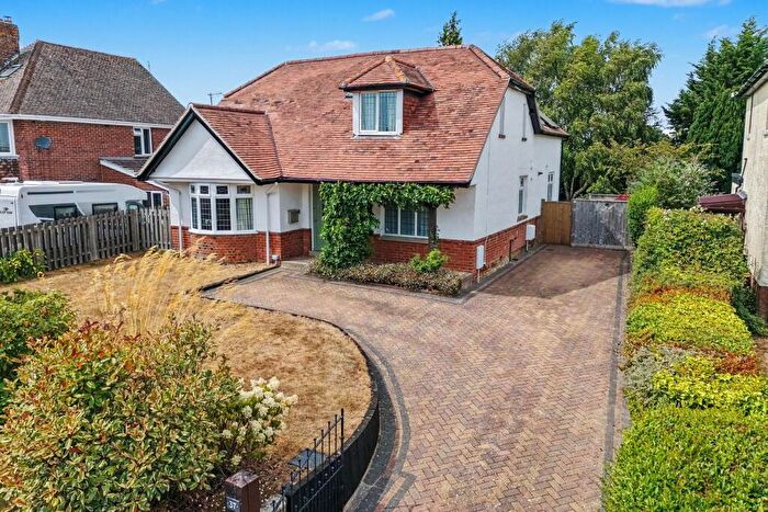 4 Bedroom Detached House For Sale In Wareham, BH20