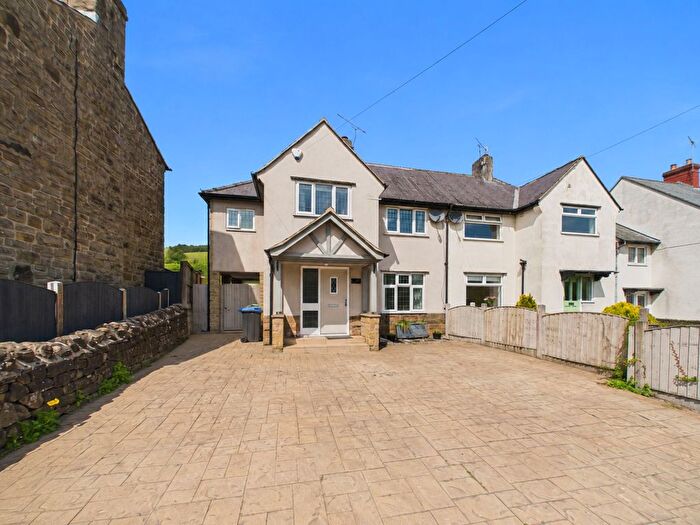 3 Bedroom Semi-Detached House For Sale In Chesterfield Road, Matlock, DE4