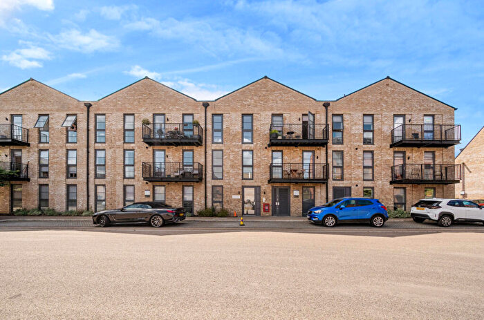 2 Bedroom Apartment For Sale In Baynhams Drive, Wolvercote, Oxford, OX2