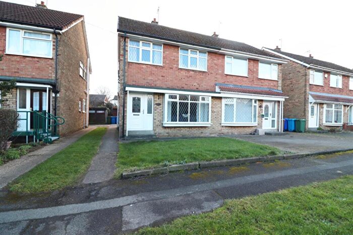 3 Bedroom Semi-Detached House For Sale In Barnetby Road, Hessle, HU13