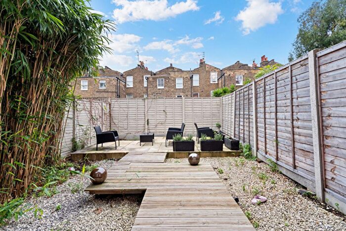 1 Bedroom Maisonette For Sale In Fordingley Road, London, W9