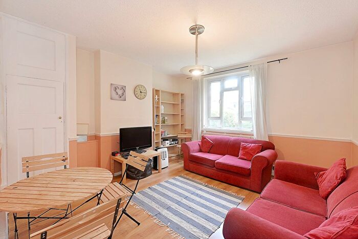 3 Bedroom Flat To Rent In Robert Owen House, Fulham Palace Road, Hammersmith And Fulham, London, SW6