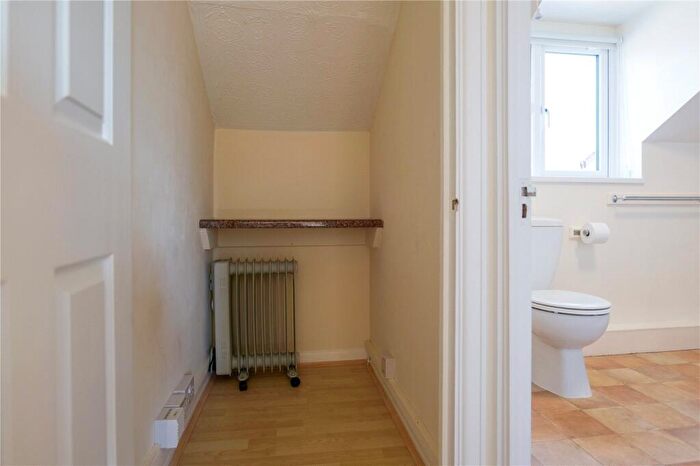 1 Bedroom Terraced House To Rent In Colmworth Close, Lower Earley, Reading, Berkshire, RG6