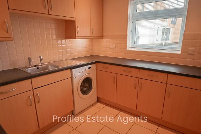 2 Bedroom Semi-Detached House For Sale In Druid Street, Hinckley, LE10