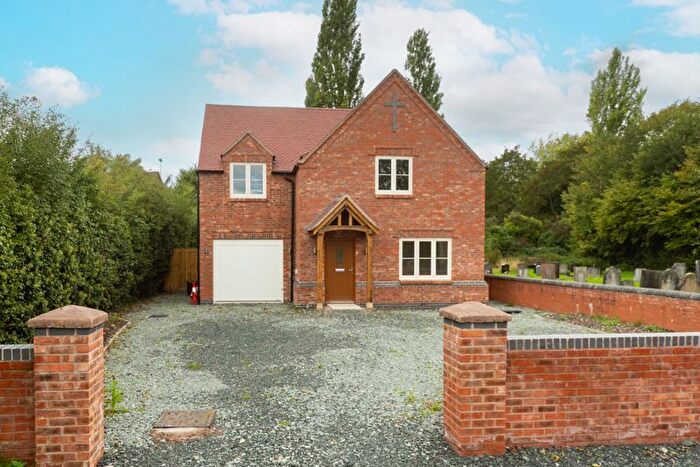 4 Bedroom Detached House For Sale In Shrewsbury Road, Newport, TF10