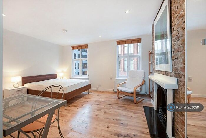 Studio To Rent In Leman Street, London, E1