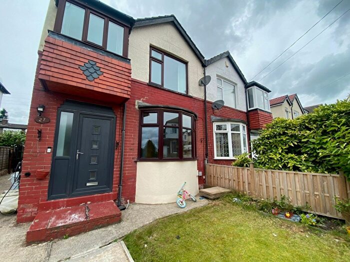3 Bedroom Property To Rent In Priesthorpe Avenue, Stanningley, Pudsey, LS28