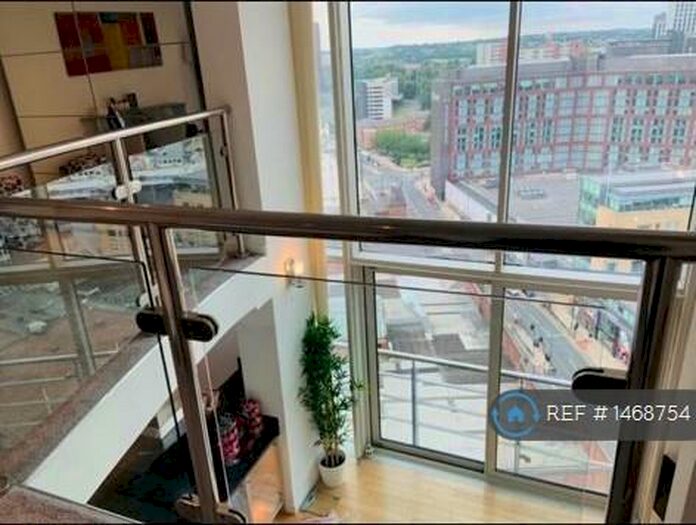 1 Bedroom Penthouse To Rent In , Leeds, LS2