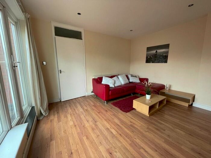 1 Bedroom Flat To Rent In Bishopgate Street, City Centre, Birmingham, B15