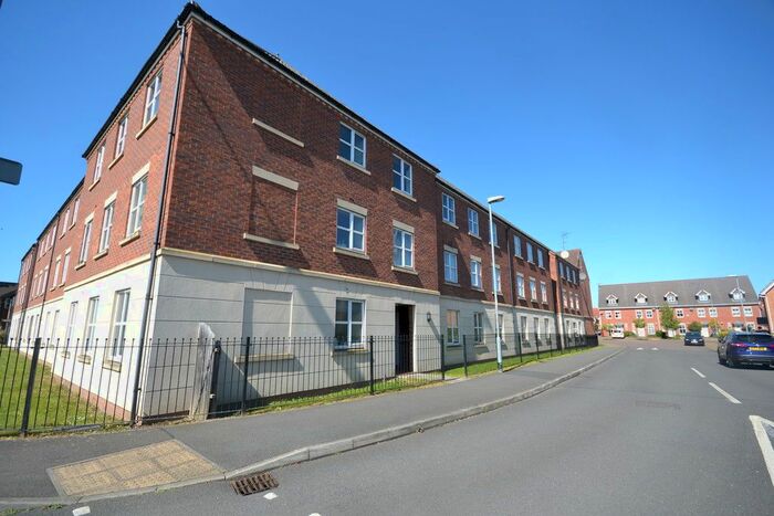 2 Bedroom Flat To Rent In Thompson Court, Chilwell, Beeston, Nottingham, NG9